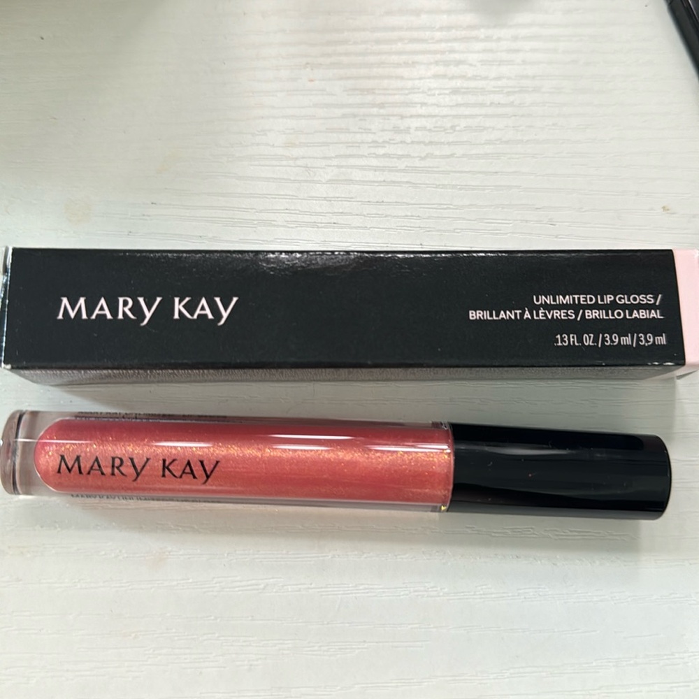 MARY KAY UNLIMITED LIP GLOSS in fancy Nancy